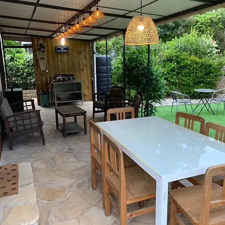 Mobile Dans Un Coin De Paradis * Frejus